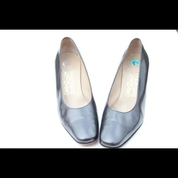 Salvatore Ferragamo pumps - Picture 2 of 7